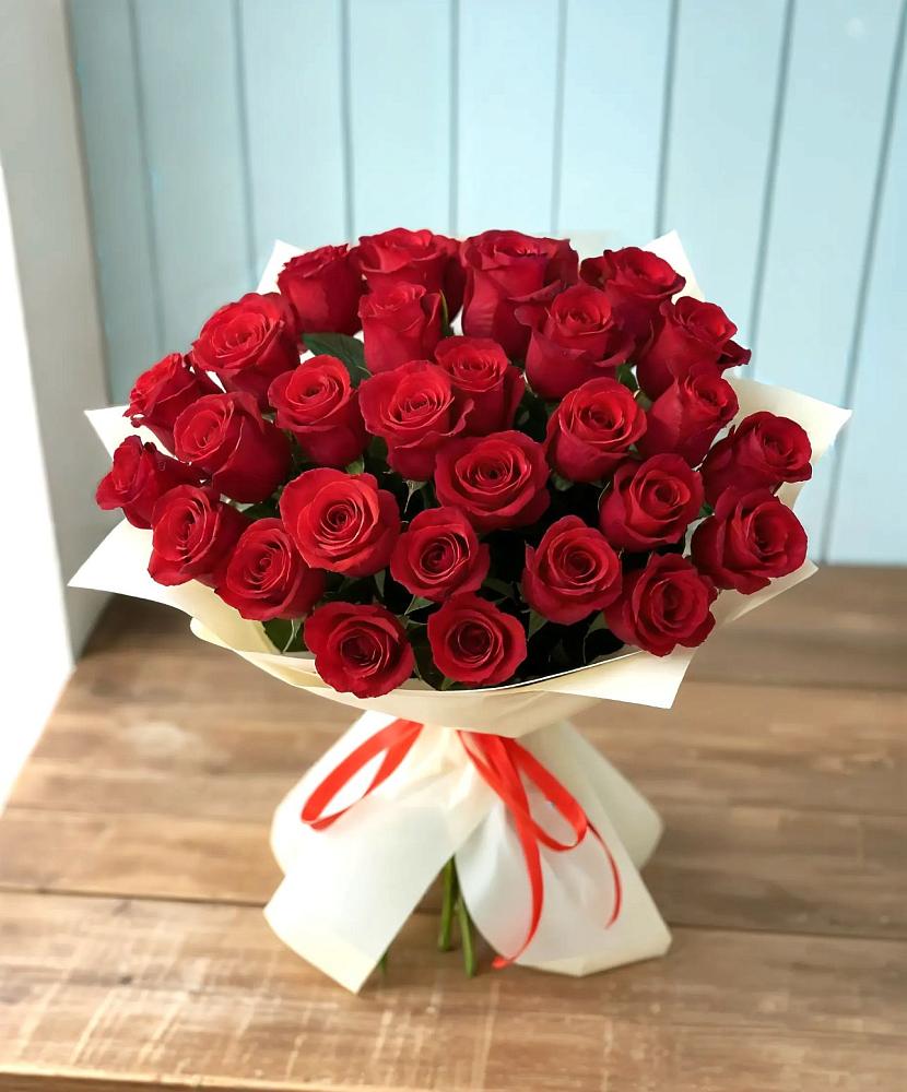Букет 29 Красных роз в Петра Дубрава