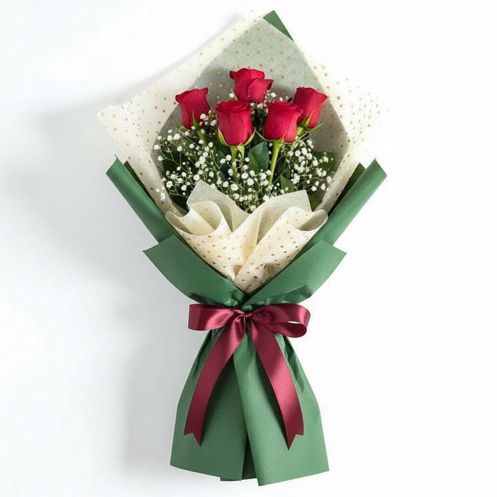 Букет цветов из: Розы в Петра Дубрава