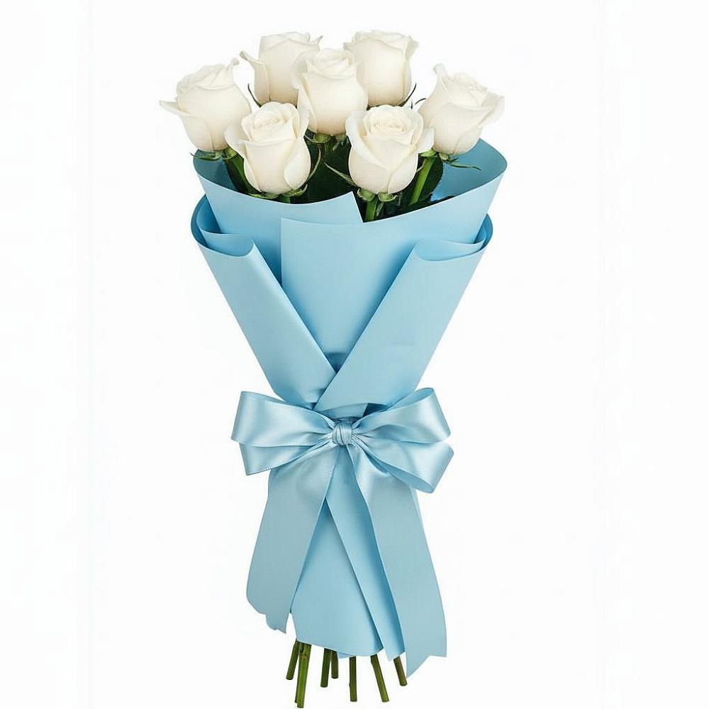 Букет 7 белых роз Проуд в Петра Дубрава