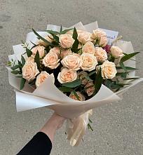 Букет Кремовые розы Латте в Петра Дубрава