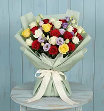 Букет цветов из:  Розы в Петра Дубрава