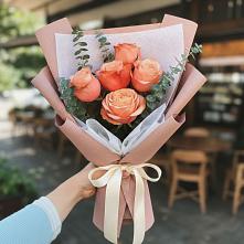 Букет цветов из:  Розы #REPLACE_PRED# Петра Дубрава