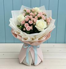 Букет цветов из:  Розы в Петра Дубрава