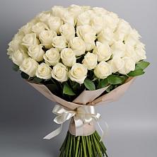 Букет 101 беля роза Белоснежка в Петра Дубрава