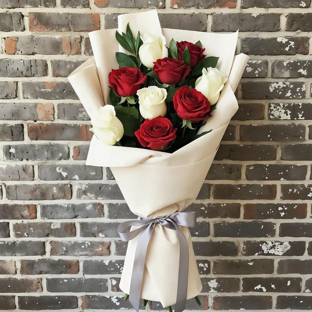 Букет цветов из: Розы в Петра Дубрава