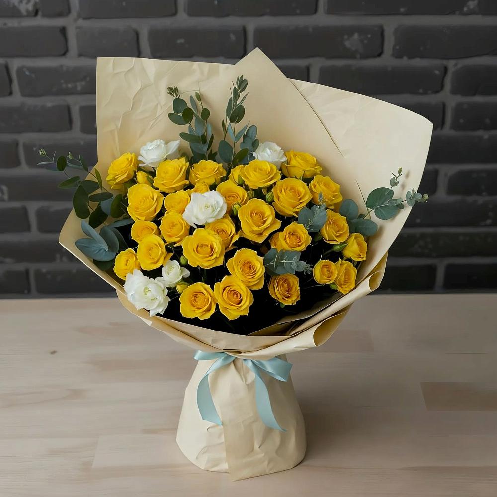 Букет цветов из: Розы в Петра Дубрава