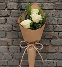 Букет цветов из:  Розы в Петра Дубрава