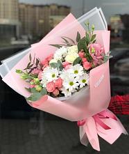 Букет цветов из:  Розы, Лизиантусы и Хризантемы в Петра Дубрава