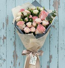 Букет цветов из:  Розы в Петра Дубрава