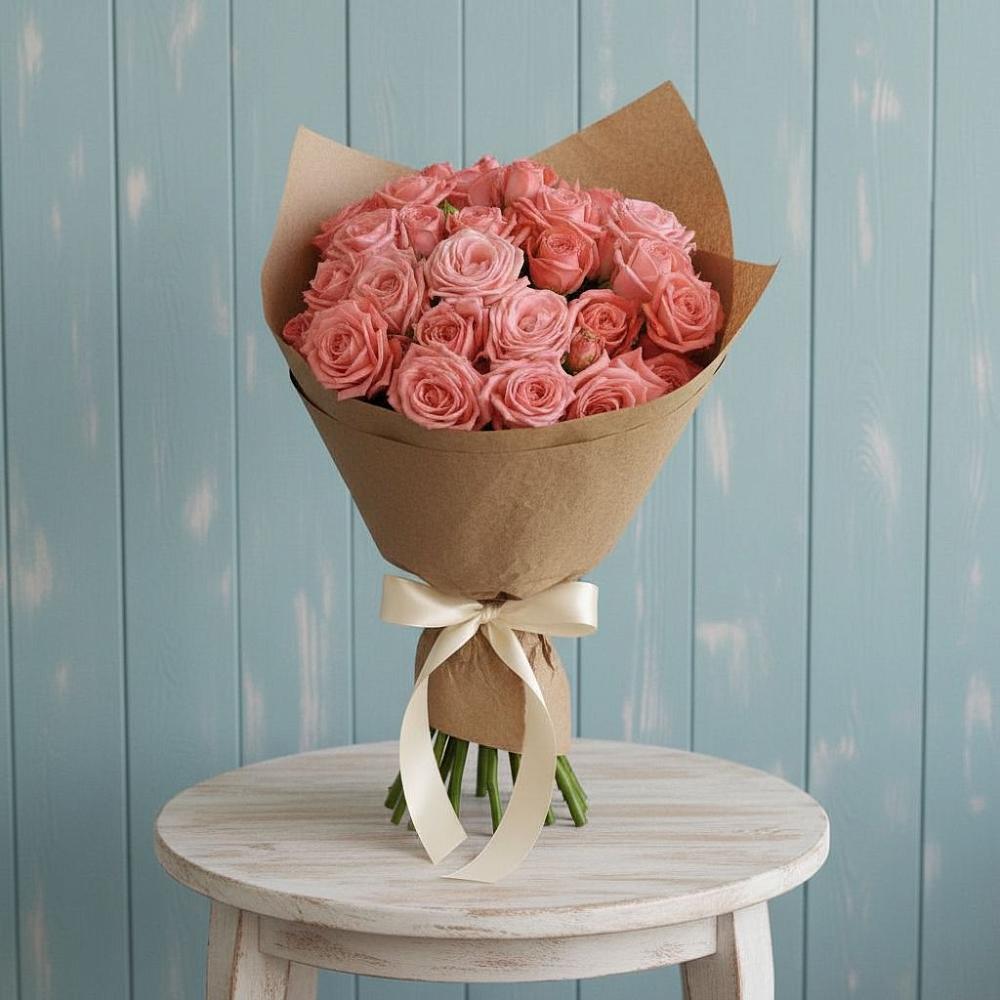 Букет цветов из: Розы в Петра Дубрава