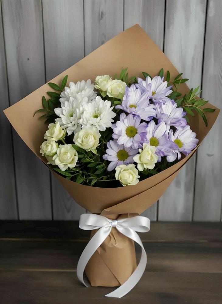 Букет цветов из: Хризантемы и Розы в Петра Дубрава