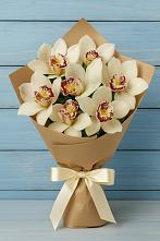 Букет цветов из:  Орхидеи и Розы в Петра Дубрава